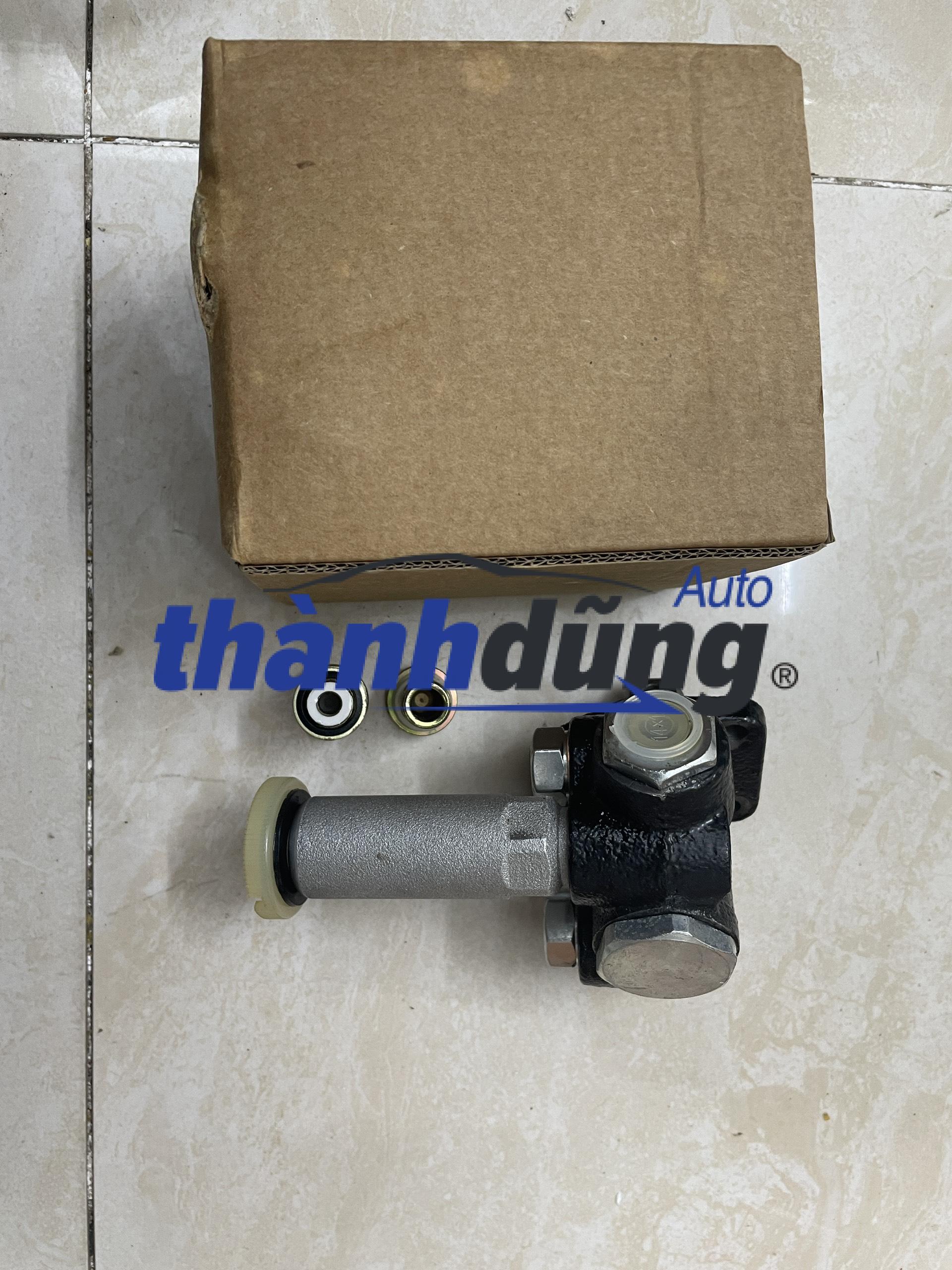 1 BƠM TAY DẦU HINO 500 FG