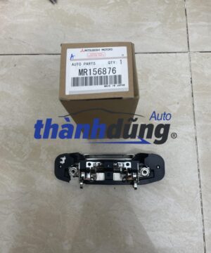 TAY MỞ CỬA NGOÀI PHẢI MITSUBISHI PAJERO