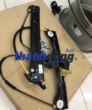 COMPA LÊN KÍNH BMW 320I