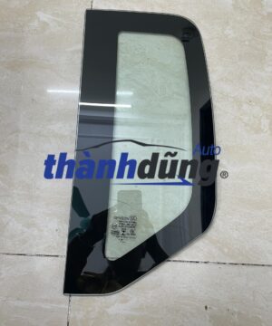 KÍNH HÔNG SAU HYUNDAI PORTER 2