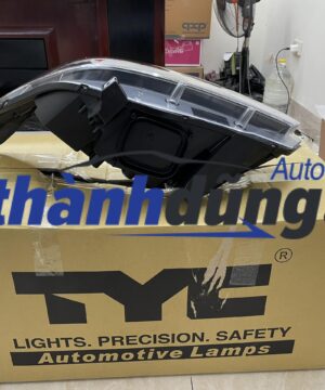 ĐÈN PHA PHẢI CHEVROLET COLORADO