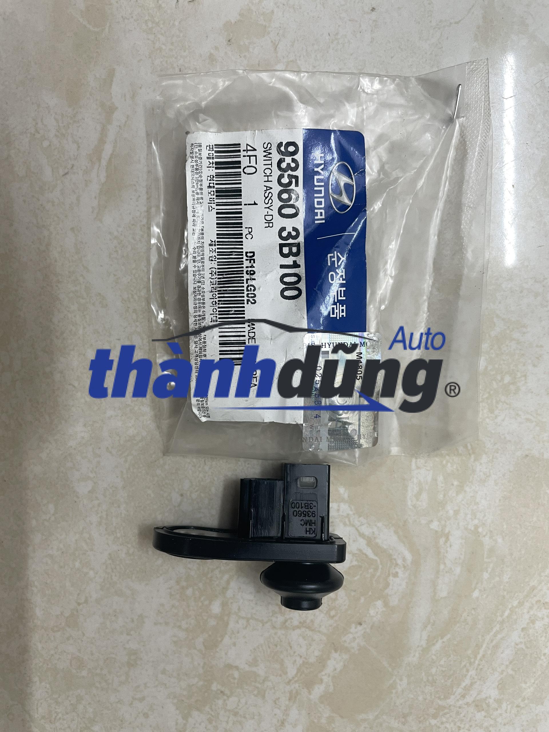 CÔNG TẮC MỞ CỬA HYUNDAI STAREX CÔNG TẮC MỞ CỬA HYUNDAI STAREX