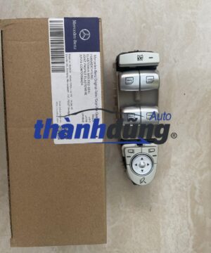 CÔNG TẮC LÊN KÍNH TỔNG MERCEDES C350