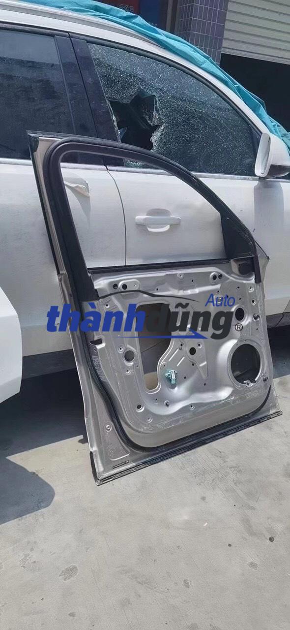 2 CÁNH CỬA AUDI Q5 QUATTRO
