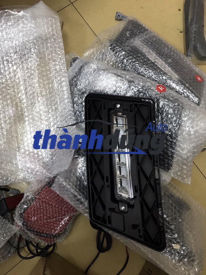 1 ĐÈN GẦM MERCEDES GLK220