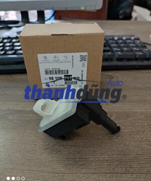 KHÓA NẮP BÌNH XĂNG PEUGEOT 3008