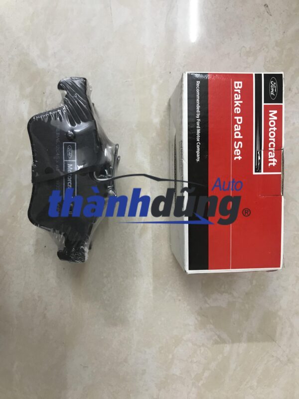 MÁ PHANH SAU FORD FOCUS 2015 MÁ PHANH SAU FORD FOCUS 2015