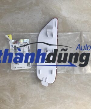 ĐÈN PHẢN QUANG SAU CHEVROLET CAPTIVA