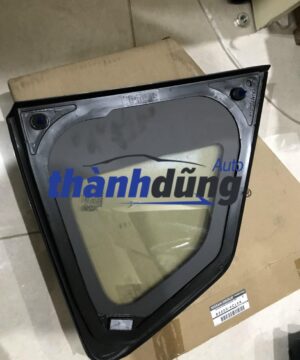 KÍNH CHẾT HÔNG XE NISSAN XTRAIL