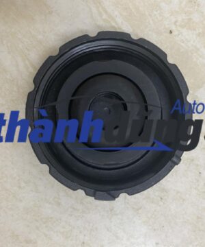 NẮP BÌNH NƯỚC PHỤ MERCEDES CLA180