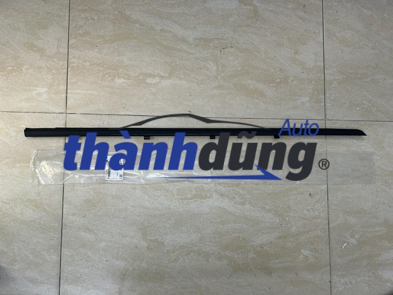 NẸP CHÂN KÍNH NGOÀI TRƯỚC PHẢI DAEWOO MAGNUS NẸP CHÂN KÍNH NGOÀI TRƯỚC PHẢI DAEWOO MAGNUS