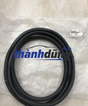 GIOĂNG KHUNG CỬA HYUNDAI TUSON 2010 | 821102S000