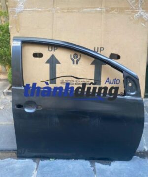 CÁNH CỬA SAU PHẢI TOYOTA VIOS