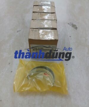 MIỄNG LÓT TRỤC KHUỶU HYUNDAI MIGHTY EX8 2019 | 210204C900