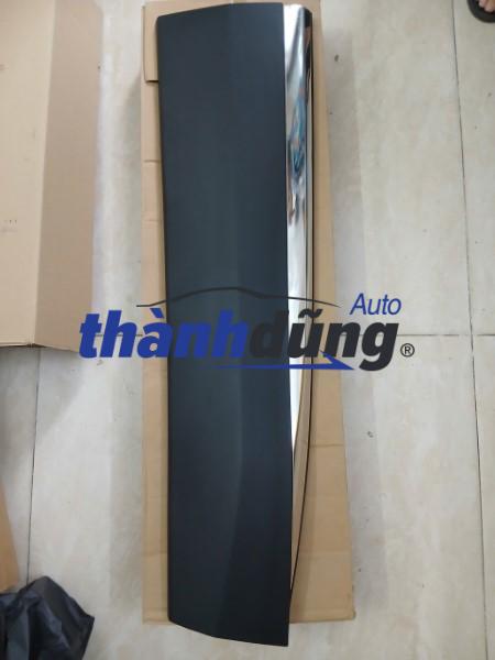 nep-canh-cua-peugeot-3008-2018-yl003620xt NẸP CÁNH CỬA PEUGEOT 3008 2018 | YL003620XT