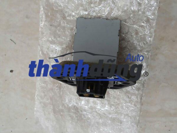 TRỞ QUẠT DÀN LẠNH XE KIA SPECTRA 2004 | 0K9A361B11
